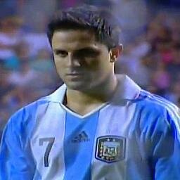 @BurriMartinez07 !! ex jugador de Velez,Arg.juniors,Cúcuta Deportivo,Al-Shabab,Corinthians y actual jugador de Boca Juniors