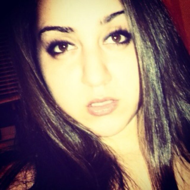 #intagramstraightflexin ➡ big_lincs_wifeyy
#VCU #GMU #persian jersey raised *a closed mouf' dont get fed