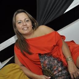 Formada em Direito pela UFPA - Trabalha no Tribunal de Justiça do Estado do Amapá - TJAP