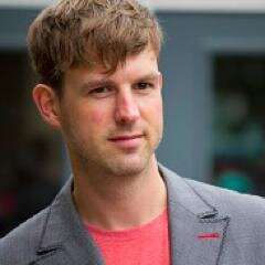 Menno Wiegeraad is muzikant en cultureel ondernemer. Met maX Music verzorgt hij muziek workshops en voorstellingen voor scholen, bedrijven en particulieren.