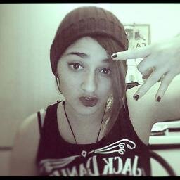 Expert makeup - Rocker - Pin Up Style - Designer manga