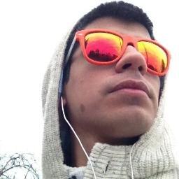 DJ, Musicalizador @MilfUcv, @Tocshow, @echalelaculpaaviña 
@AlgoPersonalUCV, Ingeniero en Sonido