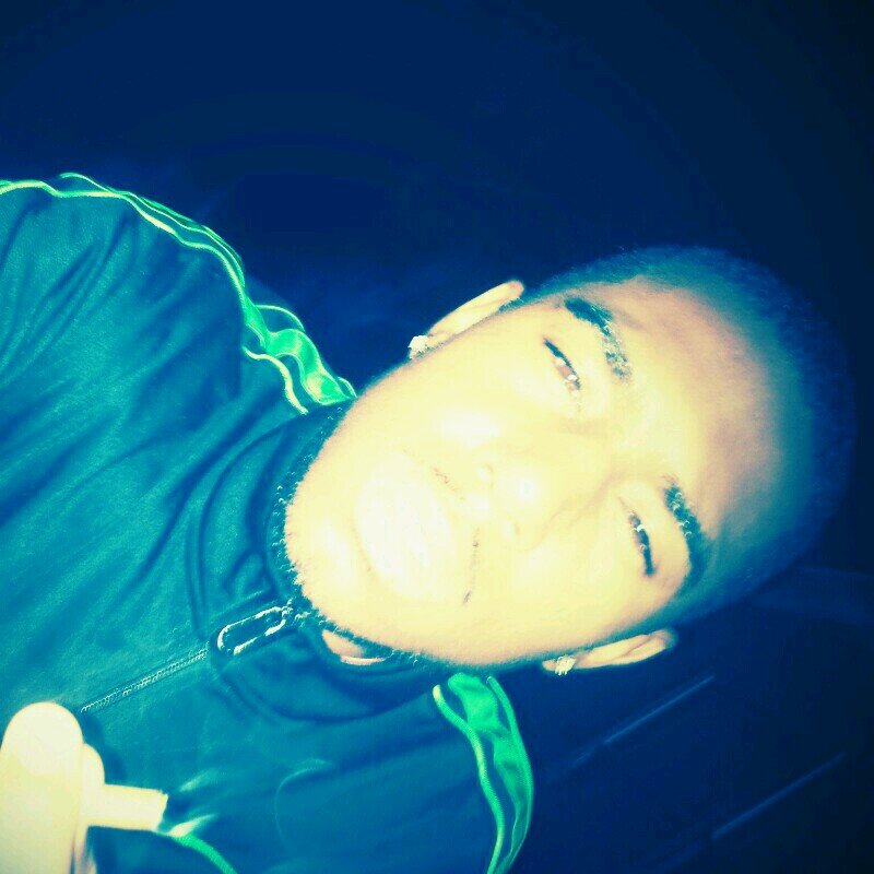 I go by the name of Kebo , Follow Me , i follow back✌#Landsend #GiveNoFuxks ♥0711 J.A.M.R