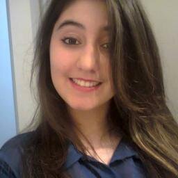 'As mais lindas palavras de amor são ditas no silêncio de um olhar.''