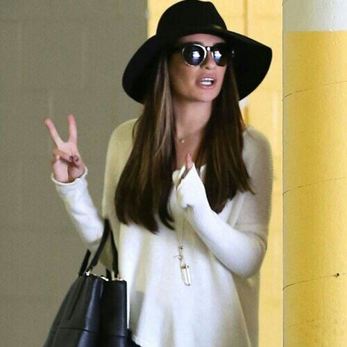 LeaMScrfcti's profile picture. Bright lights and cameras are sorta my thing. | Darren is mine 01/11/2013  [RiRi] #Bradas