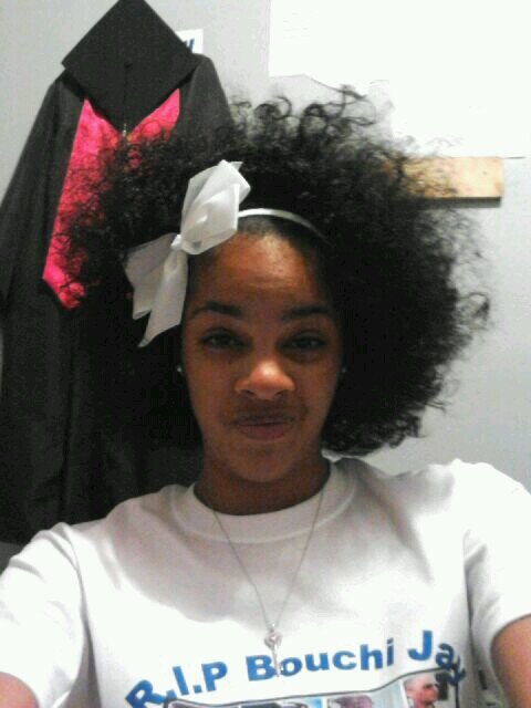 IM JUS ME YOULL LOVE FOLLOWiNG ME!! #TEAMSINGER #TEAMCOLLEGEGIRL #MILESCOLLEGE16  ALWAYS KEEP GOD FIRST!!! R.I.P QUIN B. I LOVE YU!!!