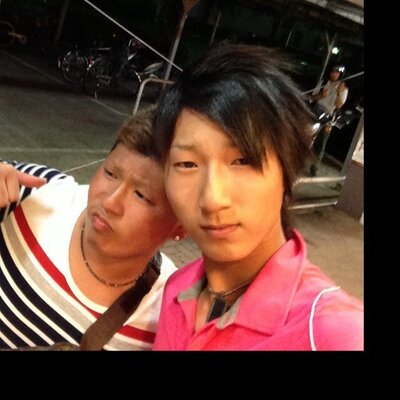 hide Pa Twitter 俺の友達がトラックに跳ねられて死んだ トラックは 時速1キロで俺の友達に突っ込んだらしい 死体は言葉が出ないほど 無残だった 友達の顔は ぐちゃぐちゃだった 帰ってこい 吉相 泣 Http T Co vvztdwor hide Pa Twitter 俺の友達がトラックに跳ねられて死んだ トラックは 時速1キロで俺の友達に突っ込んだらしい 死体は言葉が出ないほど 無残だった 友達の顔は ぐちゃぐちゃだった 帰ってこい 吉相 泣 Http T Co vvztdwor