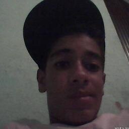 eu amo os meus familiares ..