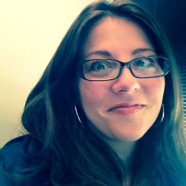 Nashvillian, Music lover, mom, wife, book reader, Reddit addict, closet 90's boyband lover.