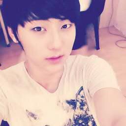 RP of 황민현 Visual-Lead vocal of 뉴이스트  | 95L