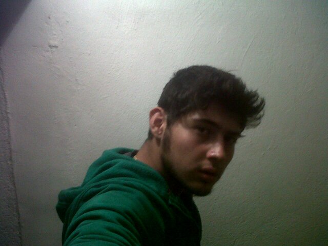 FUCK U!! and give me your LOVE :3