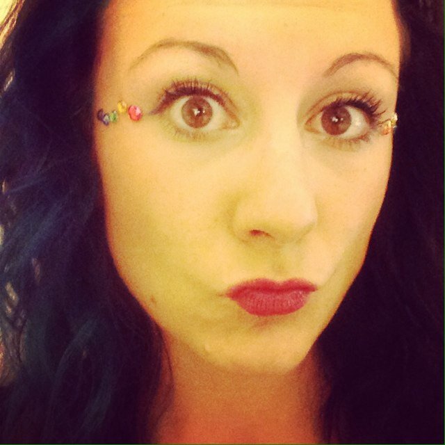 SillyJillyJane's profile picture. All the little birdies on jay byrd street love to hear the robin goin tweet tweet tweet.