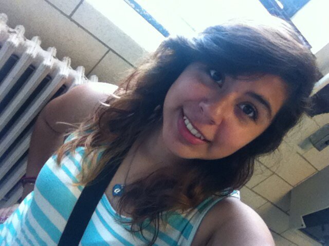 Follow me/ I follow back