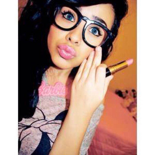 movebish's profile picture. | Let me be your ruler ♡ | So Damn True! |