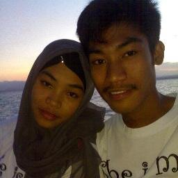 Hanya Ingin MenJadii MuslimaH seUtuhNya