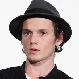 The ever adorkable Russian [ RP]