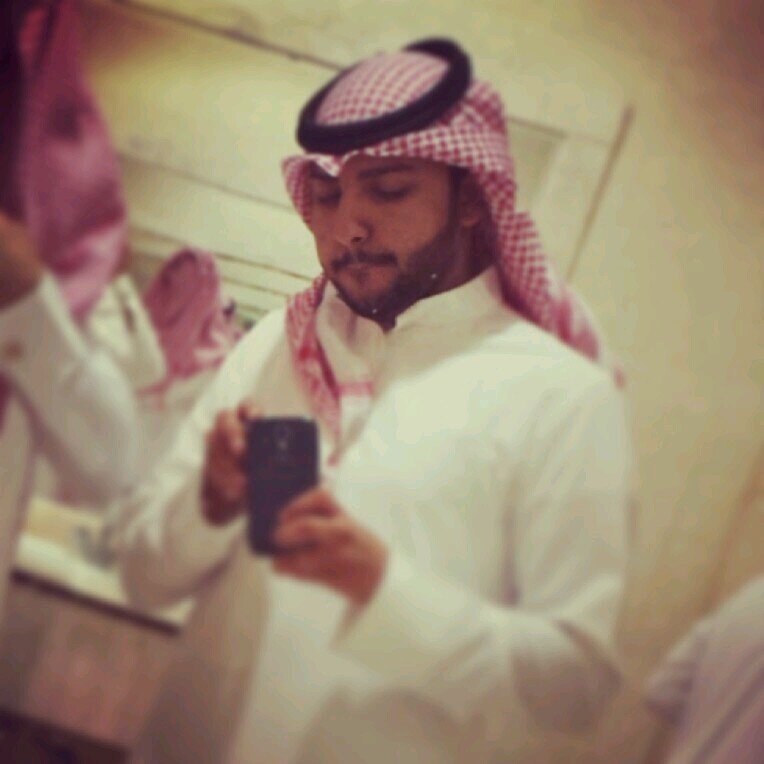 لٱ شيء ﯾثبت اﻟححب ' الا / الاهتمام ..♡