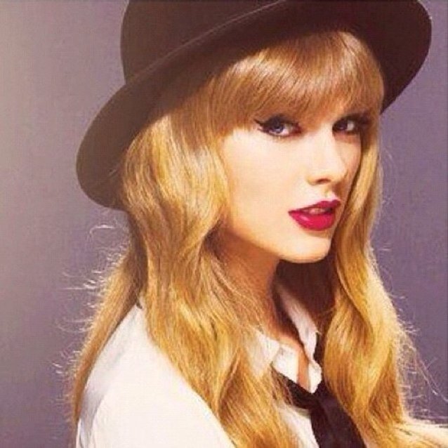 Taylor Swift Rocks :-)