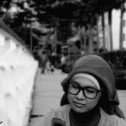 love travelling, cooking, photography
