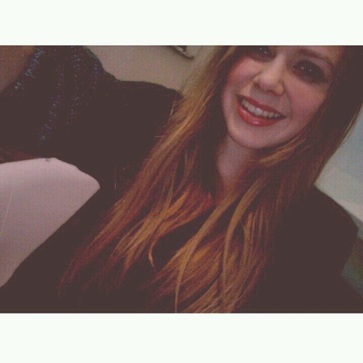 _LAURAWRRx's profile picture. hatseflats ~