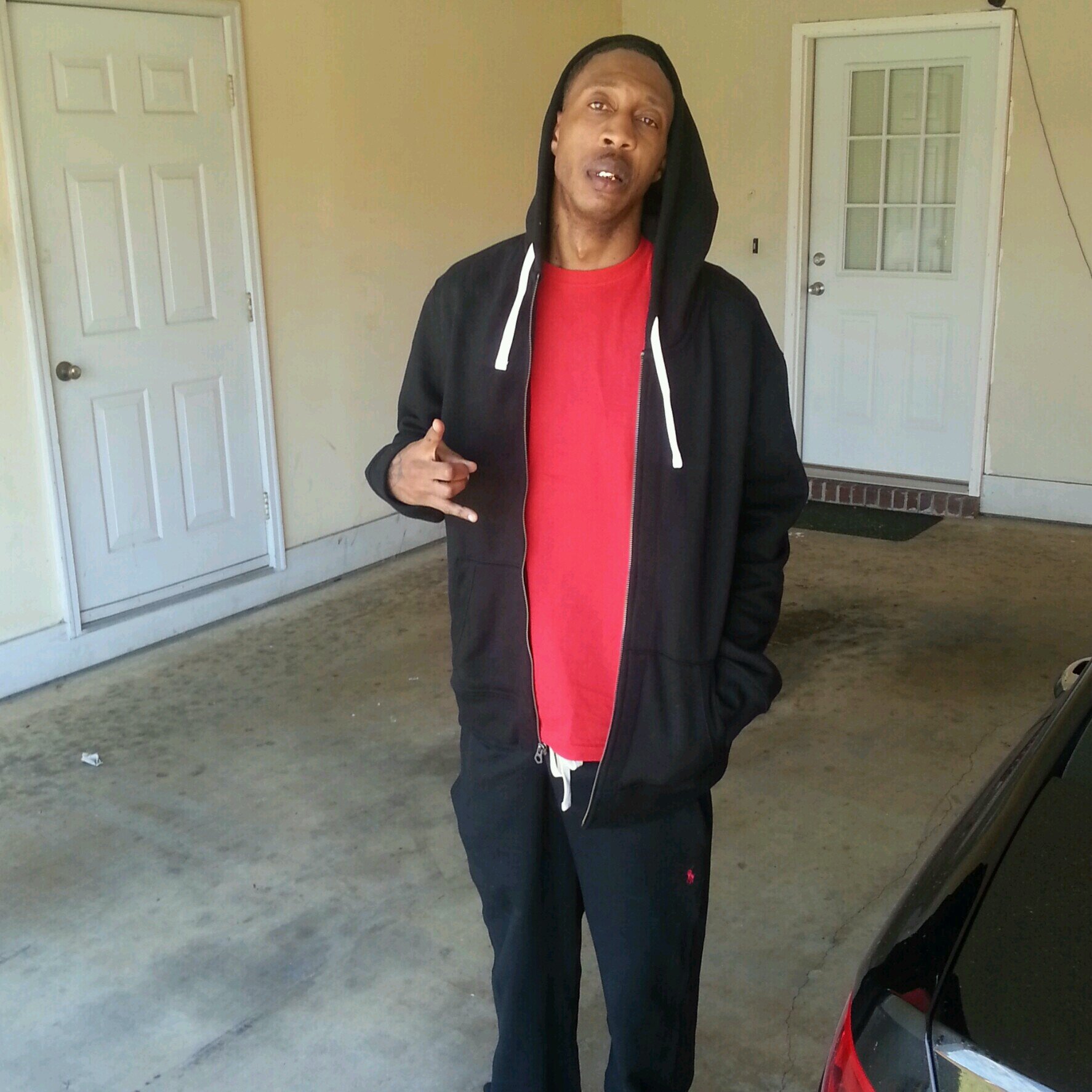 wait on no 1 get out here an get it.....R.I.P TUT