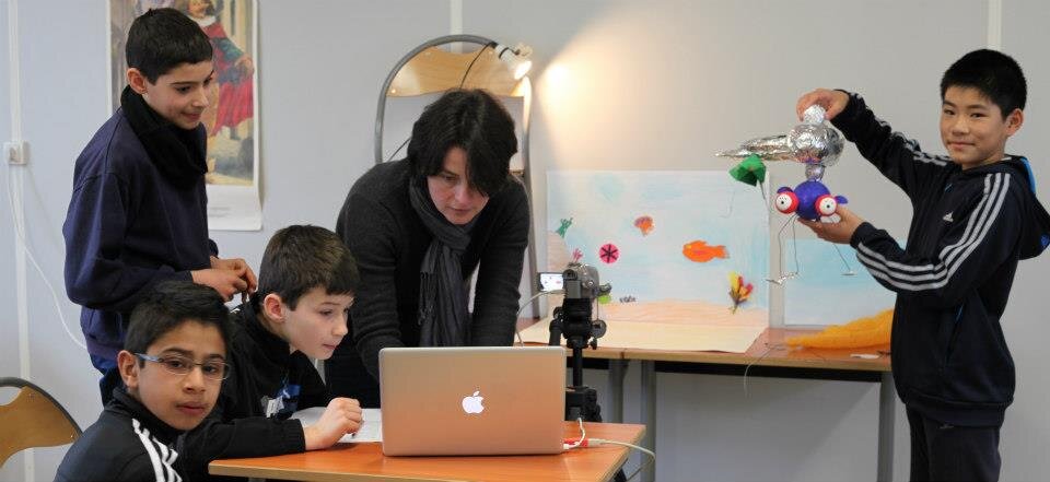 Collège Jacqueline DE ROMILLY
65 Rue des Labours 
77700 MAGNY LE HONGRE