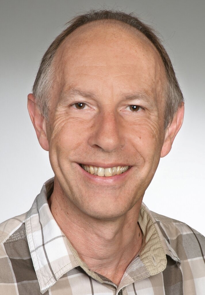 HPNiederhaeuser's profile picture. Lehrer für Deutsch und Religionslehre. Autor