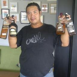 Kangen banget ama kebersamaan kita dulu,tapi skrg semua hanya tinggal kenangan
