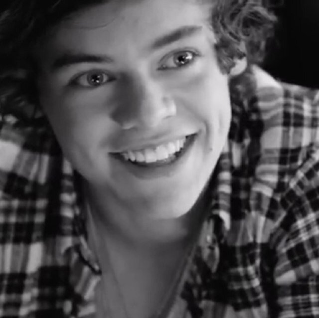 Okay. Lets face it, I am obsesed with One Direction. Love them !