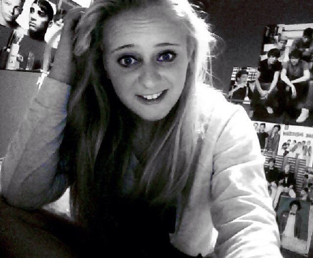 | I follow back |Kik me: Jess_Dixonn | ✌| The Vamps |