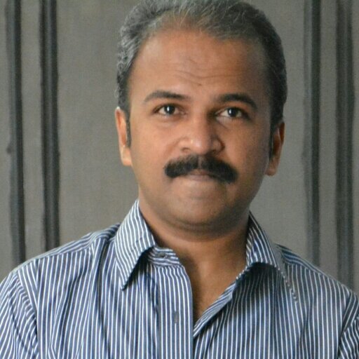 தமிழன்....Love photography,  cricket,gadgets,driving,movies,music....Never say die attitude