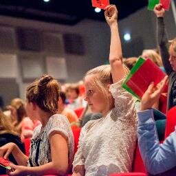 Praat mee over Switch en ontmoet de acteurs online | Klik op 'Volgend' om de Switchers te vinden op Twitter | http://t.co/L73h7MTEWk | http://t.co/vGtKW7rp7n