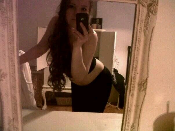 naomilaviniax's profile picture. i'm proud of you babee . / twin Ilana !x