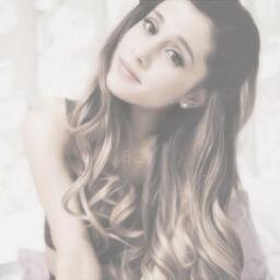 i love Ariana . okay. bye