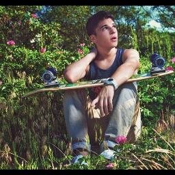 PibitosMolestos's profile picture. Los mejores tweets estan aca, posta. Keep Calm And Love Pibes Molestos.