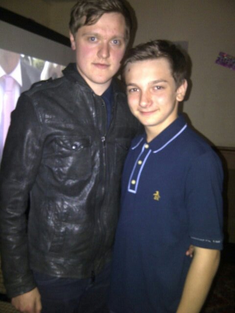 Plays rugby. Supports leeds united!