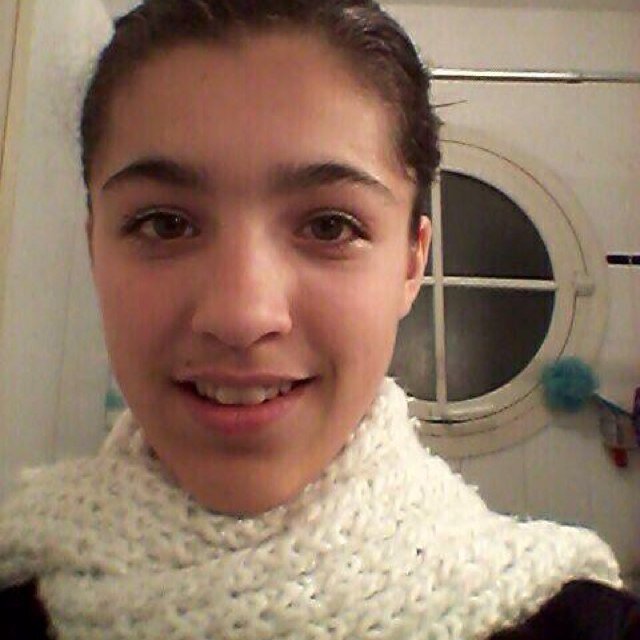 Kelina, g 12ans, é jss o college