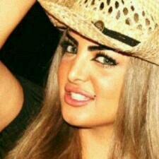 ان تكوني بزر العايله شي ررهيب 