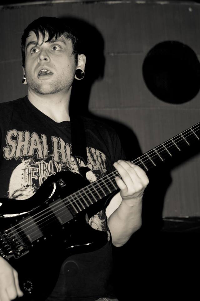Guitar player for seeing ghosts