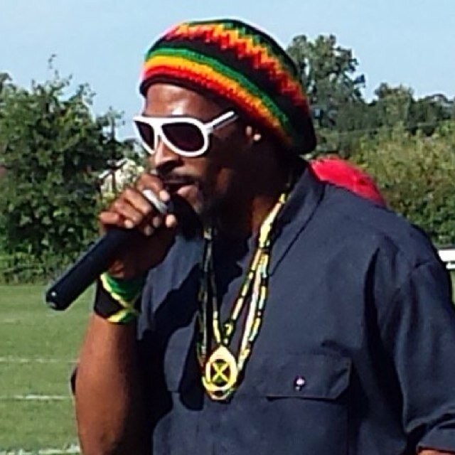 SnoopDogg/SnoopLion Impersonator/Lookalike/TributeArtist Entertainer/Songwriter/Performer Available For Bookings Contact kamylaral@gmail.com All Ocassions