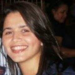 Radialista; Aprendiz de Jornalista; Assessora de Comunicação;Pesquisadora sobre mídias sociais e influência no cotidiano.
