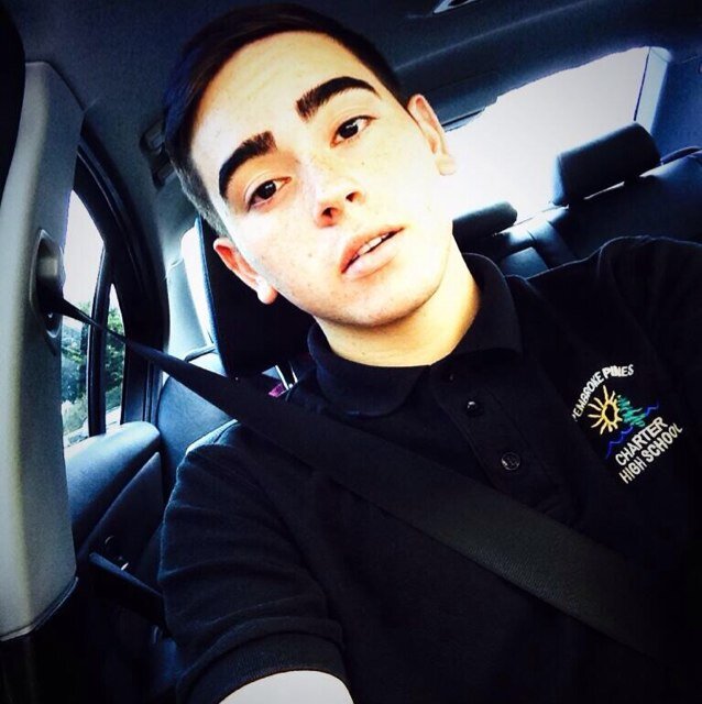 fan account / follow my leader at @jtabraue