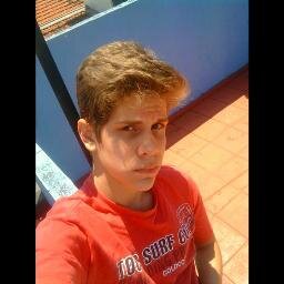 sou Boydirectioner amo escutar música adoro pizza gosto de jogar basquete