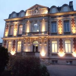 Etablissement catholique d’enseignement sous tutelle diocésaine qui accueille élèves et étudiants de la petite école à la licence en hôtellerie-restauration