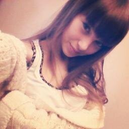 AlinaTwain's profile picture. 