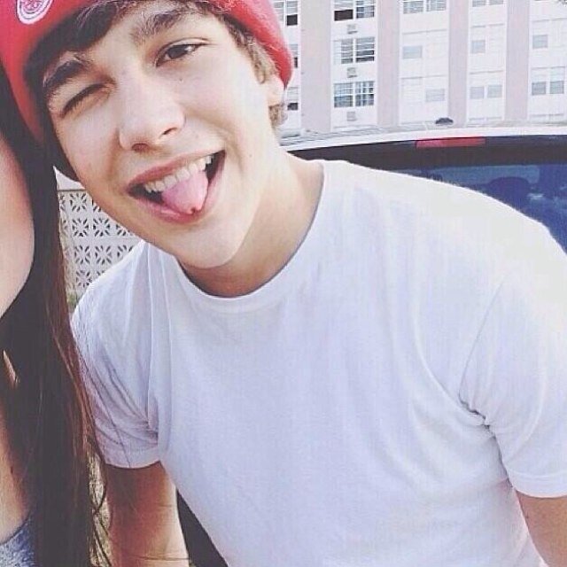 Boy Mahomie from '11 til forever |-/