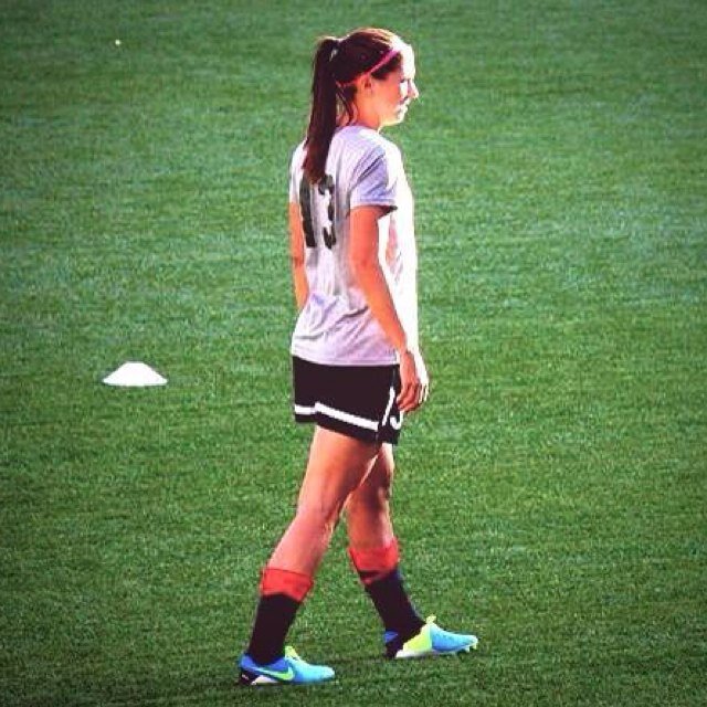 I am a member of a team, and I rely on the team. I defer to it and sacrifice for it, because the team, not the individual, is the ultimate champion. -Mia Hamm