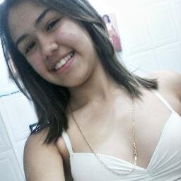 Livrai-me de tudo que atrasa a minha vida, destrói o meu sorriso e me faz sofrer, amém..