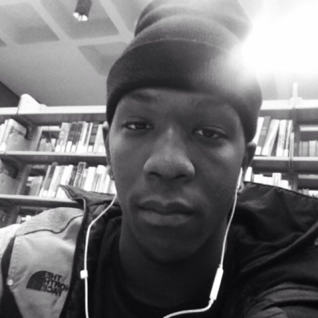 TEAM KOBE 
BALL IS LIFE 
FAMILY FIRST  
FAV QUOTE =NIGGAS GET SHOT EVERYDAY B!