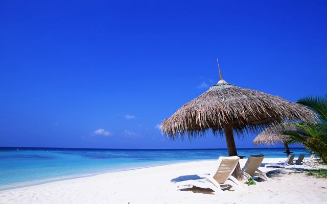 Specialist Travel Consultant. We Do Great Value Family Holidays! Also Specialist Long Haul Business Travel ABTA No K9413 Worcestershire.